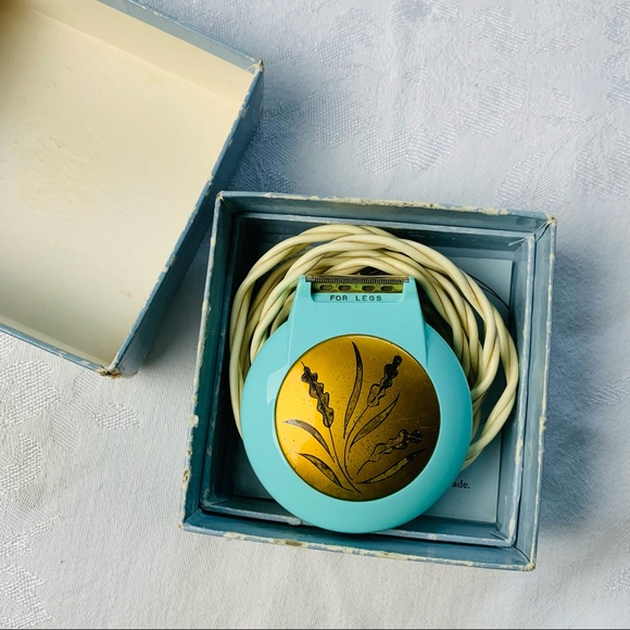 Vintage Beauty Lady Sunbeam electric razor Model LS Turquoise Shavemaster in box - Picture 9 of 10